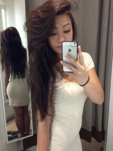 Magnifique asiatique sexy dans le 63 en photo intime