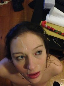 ejac facial sur meuf du 03