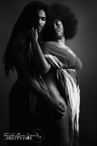 hot femme noire nue dans le 17 en photo