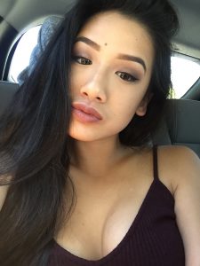 image sexe fille asiatique dans le 76 nue en photo