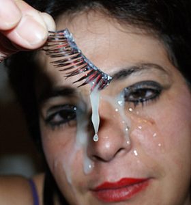 masque de sperme pour belle nana du 24