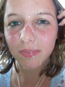 masque de sperme pour belle nana du 54