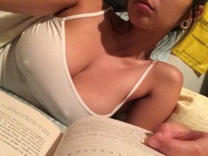 parfaite poitrine porno de femme du 25