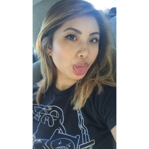 selfie sexe dune fille asiatique du 42 nue en photo