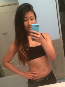 selfie sexy dune asiate coquine du 73