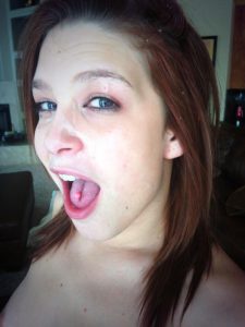 sexy la suceuse du 86 avec sa faciale