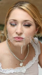 suceuse du 66 termine par un cumshot